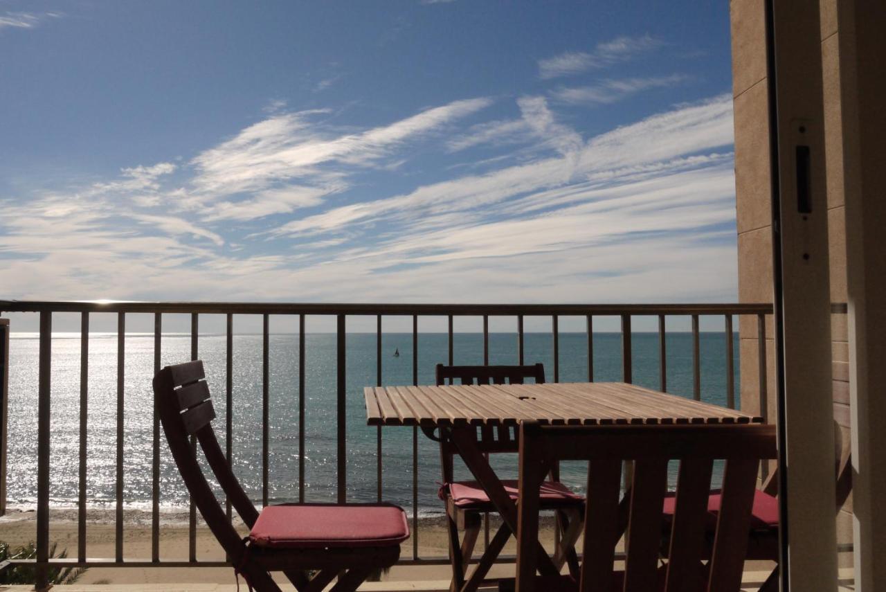 Apartamento Frente Al Mar En Calpe Con Parking Para 4 Personas Zewnętrze zdjęcie