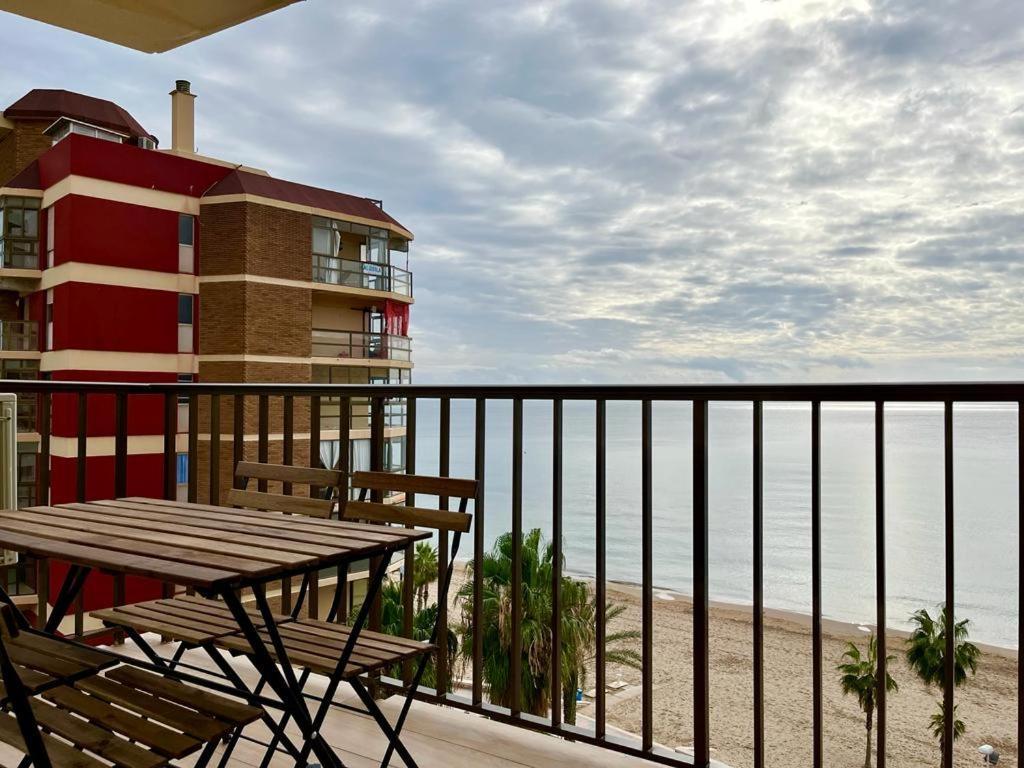 Apartamento Frente Al Mar En Calpe Con Parking Para 4 Personas Zewnętrze zdjęcie